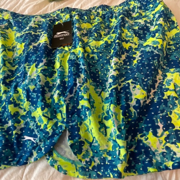 New Slazenger Golf Skorts Plus Sized - Picture 8 of 10